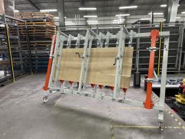 Universal-mekanisk presse - Trebearbeidingsmaskiner