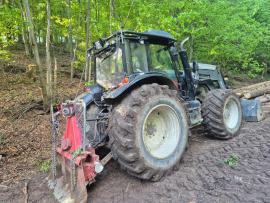 Traktor VALTRA T193 |  Skogsmaskiner | Trebearbeidingsmaskiner | KOMITrade s.r.o.